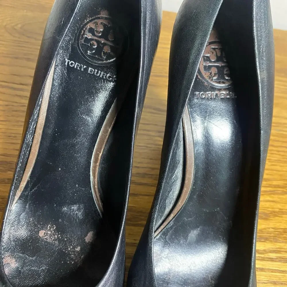 Tory Burch Women’s 7.5M Black Leather Block High Heel Pumps Big Logo Round Toe